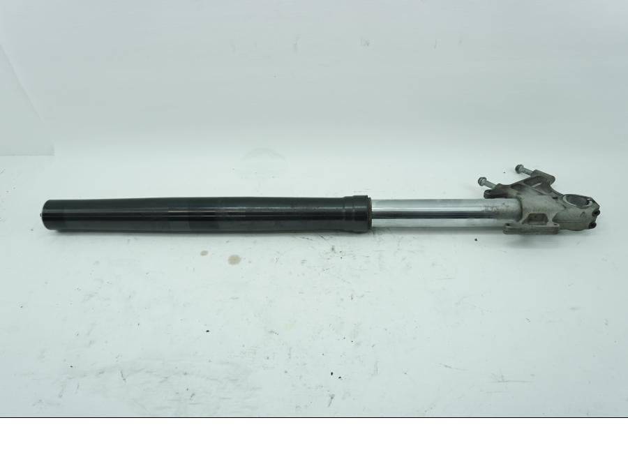 Framsidan på Gaffelben från en KTM 950 SM -2006 motorcykel.