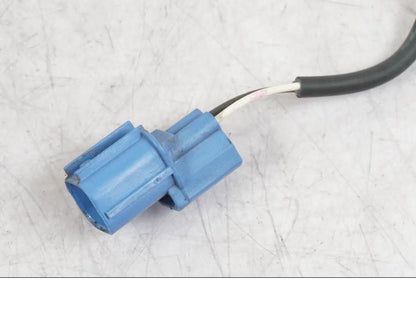 Baksidan på ABS givare från en Suzuki GSF 1250 -2010 motorcykel.