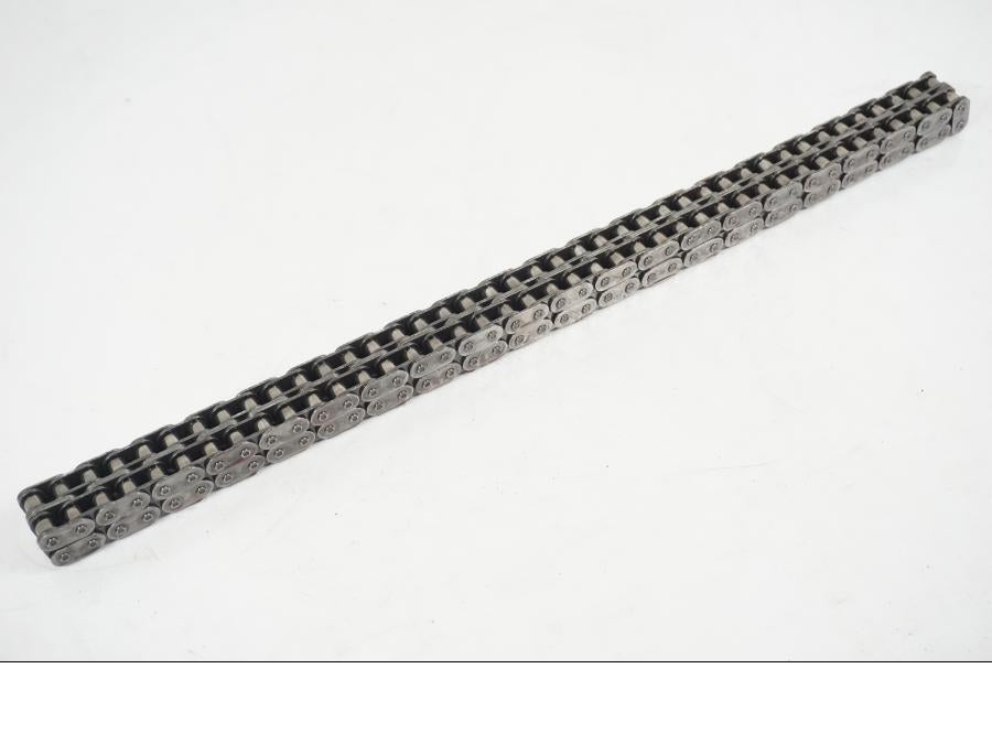 Baksidan på Kedja från en H-D Softail Standard FXST -2001 motorcykel.