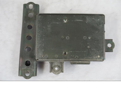 Vänster sida på Likriktarskydd från en Suzuki VL 800 -2002 motorcykel.