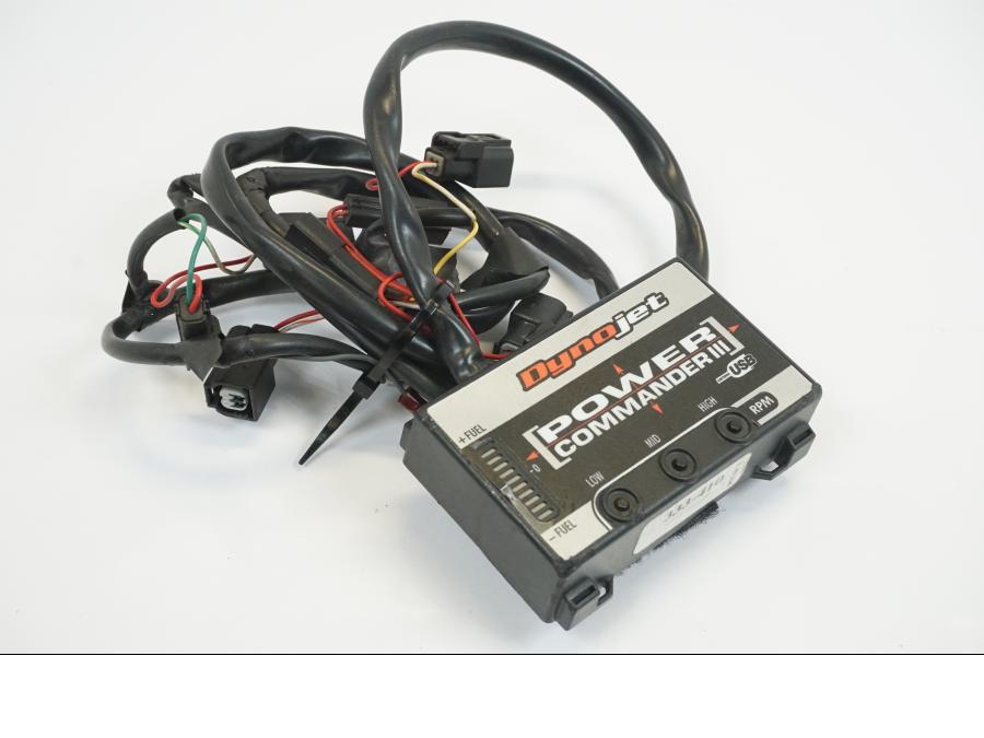 Framsidan på Powercommander från en Suzuki GSX-R 1000 -2008 motorcykel.