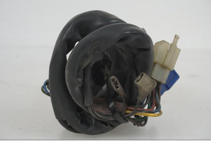 Snett uppifrån på Styrelreglage från en Yamaha XJ 900 S -1997 motorcykel.