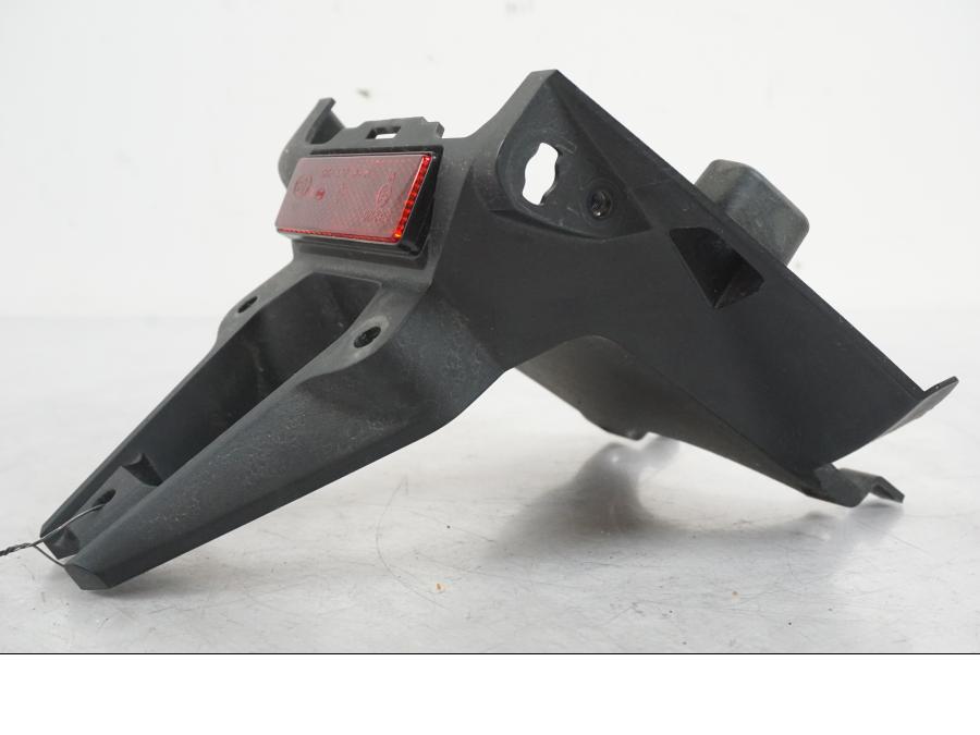 Höger sida på Skylthållare från en BMW R 1250 GS -2021 motorcykel.