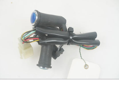 Baksidan på Kontrollampor från en Suzuki VZ 1600 -2004 motorcykel.