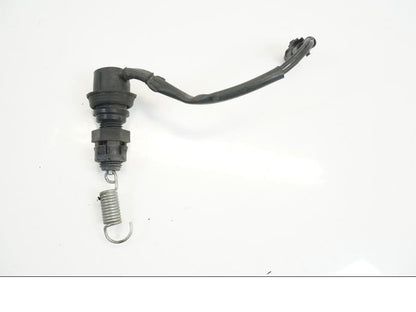 Framsidan på Bromsljuskontakt från en Yamaha XVS 1100 -2003 motorcykel.