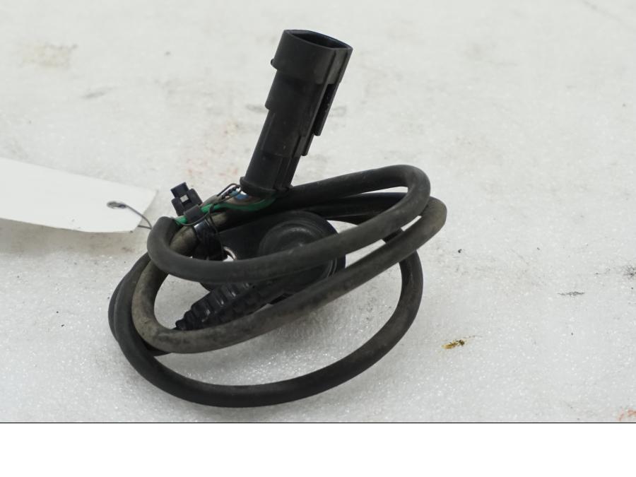 Baksidan på Hastighetsgivare från en Ducati Monster 696 -2010 motorcykel.