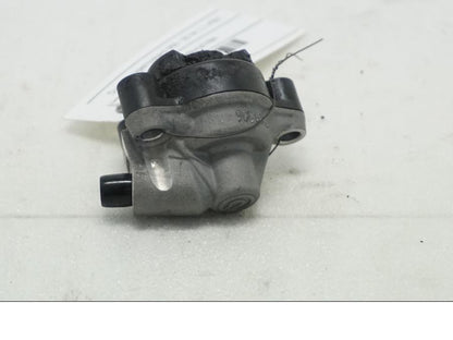 Baksidan på Kopplingslavcylinder från en Ducati Hypermotard -2020 motorcykel.