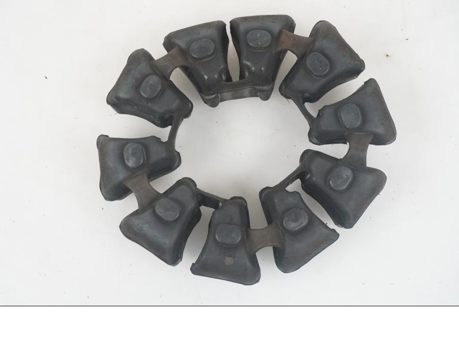 Framsidan på Ryckutjämnare från en Kawasaki ZR-7 -2002 motorcykel.