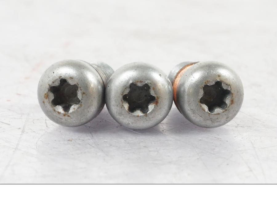 Baksidan på ABS Modulator från en KTM 690 Duke -2015 motorcykel.