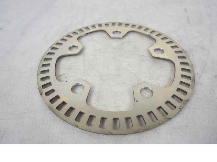 Vänster sida på ABS krans från en Kawasaki Z 800 -2014 motorcykel.