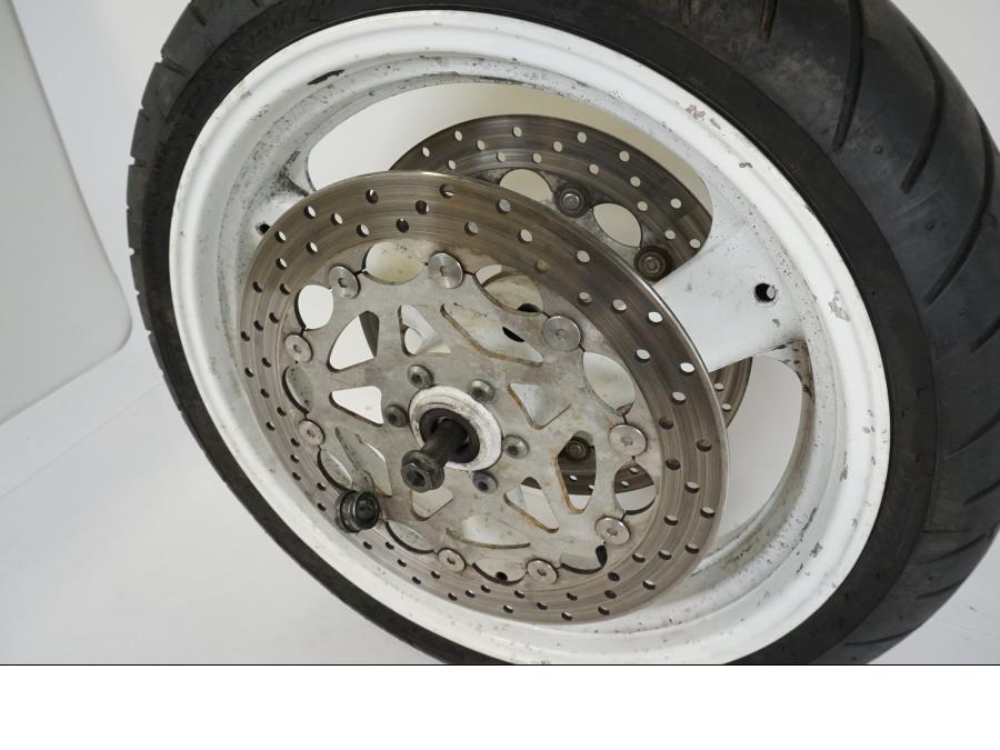 Extrabild1 på Hjulpaket från en Yamaha FZR 1000 -1990 motorcykel.