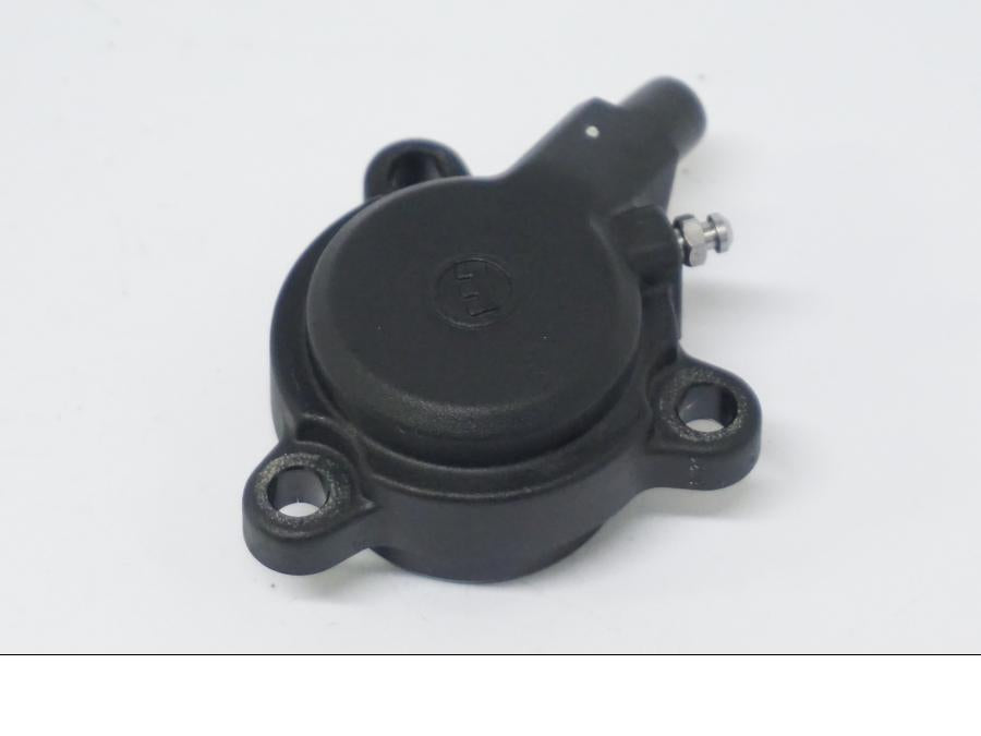 Framsidan på Kopplingslavcylinder från en BMW R 1250 GS -2022 motorcykel.