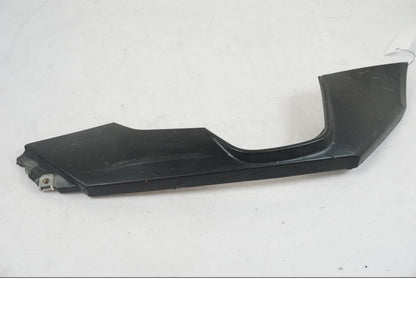 Höger sida på Bakvinge från en BMW F 800 GS -2008 motorcykel.