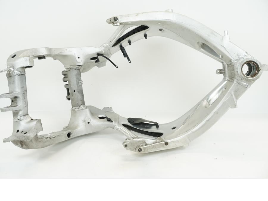 Snett uppifrån på Ram från en Yamaha YZF R6 -1999 motorcykel.