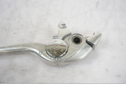 Baksidan på Bromsgrepp från en Kawasaki ER-6N -2012 motorcykel.