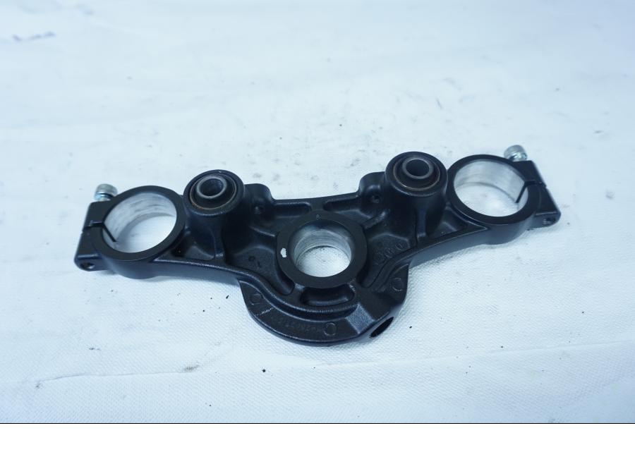 Vänster sida på Gaffelkrona från en Kawasaki Ninja 650 -2018 motorcykel.