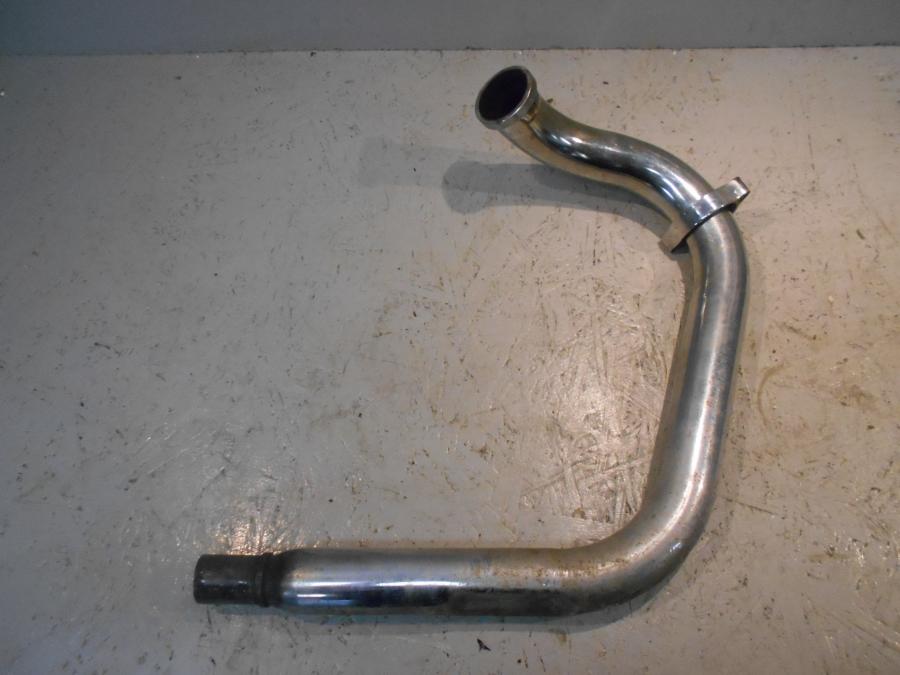 Höger sida på Grenrör från en Suzuki VS 750 Intruder -1986 motorcykel.