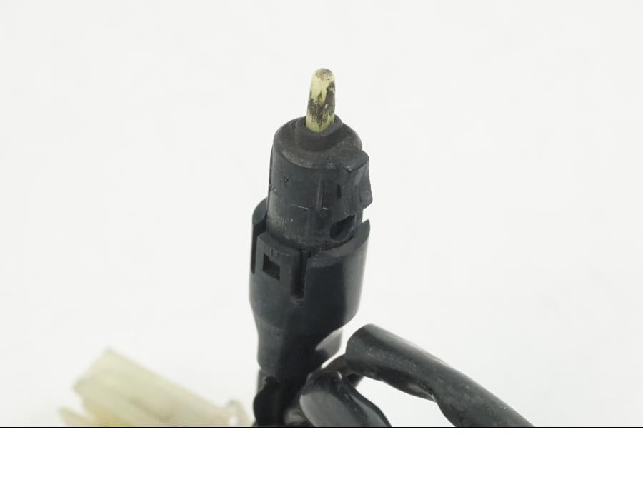 Snett nerifrån på Kopplingskontakt från en Yamaha XT 660 X -2005 motorcykel.