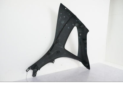 Snett uppifrån på Sidkåpa från en Suzuki GSX-R 1000 -2008 motorcykel.