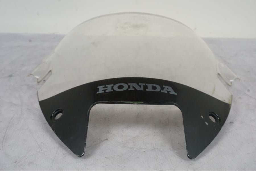 Extrabild1 på Vindruta från en Honda VTR 1000 F -1997 motorcykel.