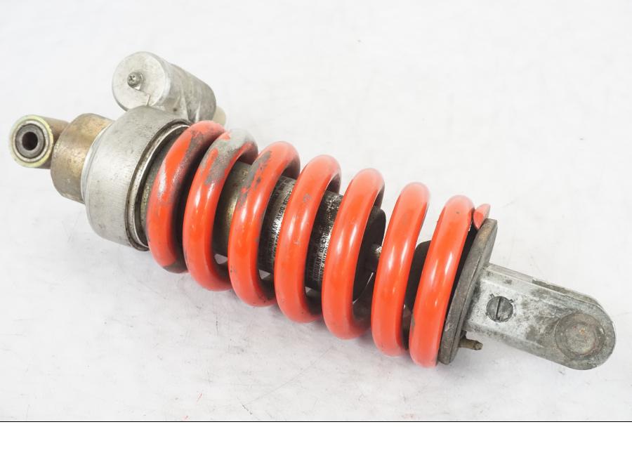 Framsidan på Stötdämpare från en Honda CBR 1000 F -1989 motorcykel.