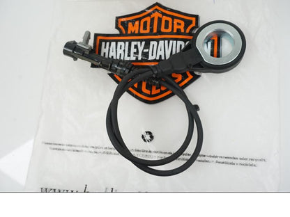 Baksidan på ABS givare från en H-D Softail Breakout FXSB -2014 motorcykel.