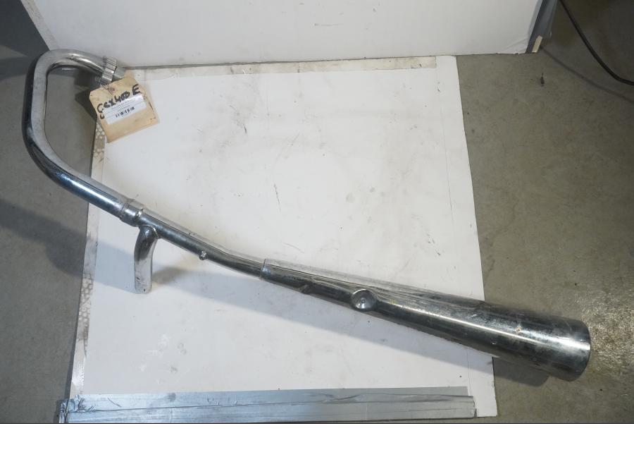 Framsidan på Grenrör från en Suzuki GSX 400 -1982 motorcykel.