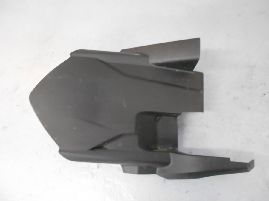 Baksidan på Svingskärm från en Kawasaki Z 1000 -2019 motorcykel.