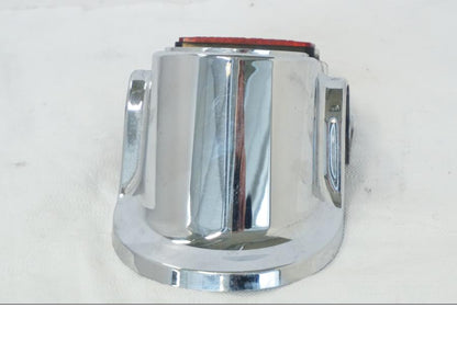 Vänster sida på Blinkersfästekromkåpa från en Kawasaki VN 1500 -1996 motorcykel.