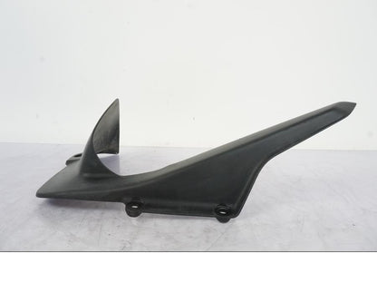 Baksidan på Svingskärm från en Kawasaki ER-6N -2012 motorcykel.