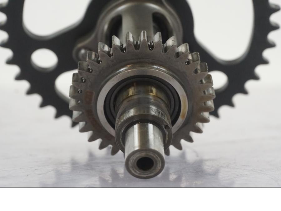 Höger sida på Kamaxel från en BMW R 1200 GS -2018 motorcykel.