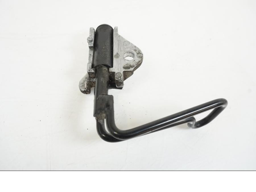 Höger sida på Fäste från en Yamaha XJR 1300 -2007 motorcykel.