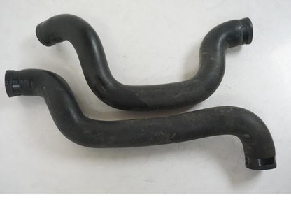 Extrabild2 på Vattenkyl Slang Set från en Suzuki SV 650 S -2005 motorcykel.