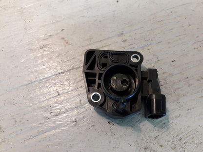 Baksidan på TPS från en Yamaha Cygnus -2007 motorcykel.