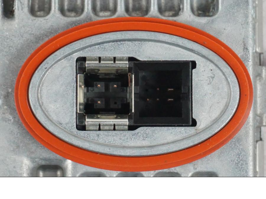 Höger sida på Strålkastarmodul från en BMW K 1600 GTL -2015 motorcykel.