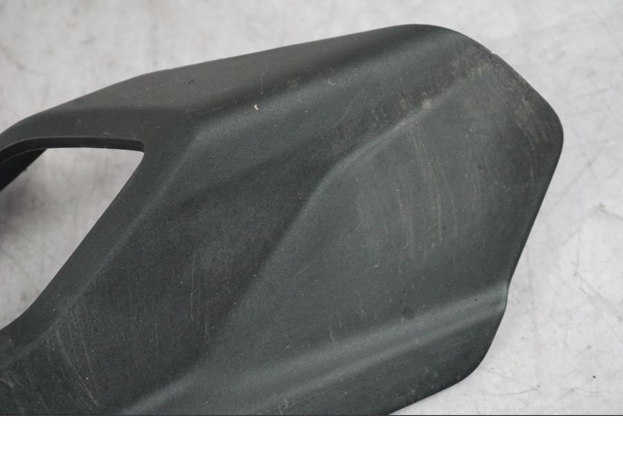 Extrabild3 på Kedjeskydd från en Ducati Multistrada V4 -2024 motorcykel.