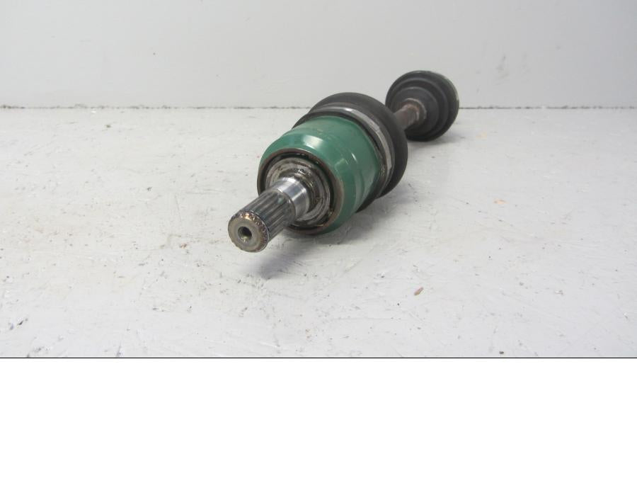 Baksidan på Drivaxel från en Suzuki LTA 750 XP E -2009 motorcykel.