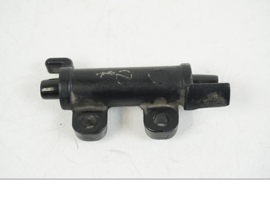 Framsidan på Bromsfördelare från en Yamaha XV 1100 -1993 motorcykel.