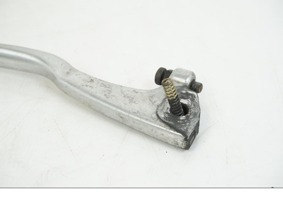 Snett uppifrån på Bromsgrepp från en Yamaha FZR 1000 -1990 motorcykel.