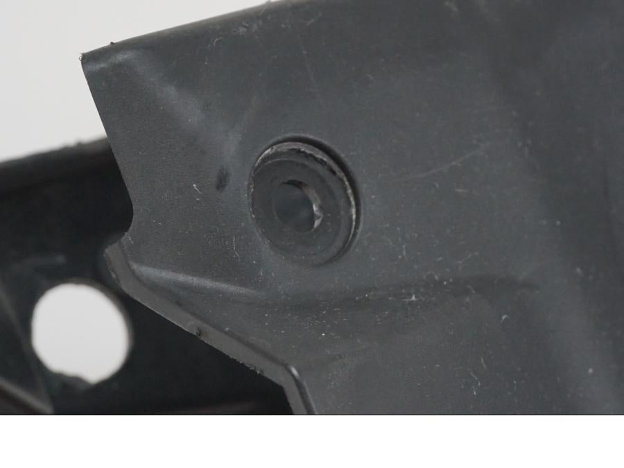 Extrabild1 på Toppkåpstag från en KTM 1290 Super Adventure -2015 motorcykel.