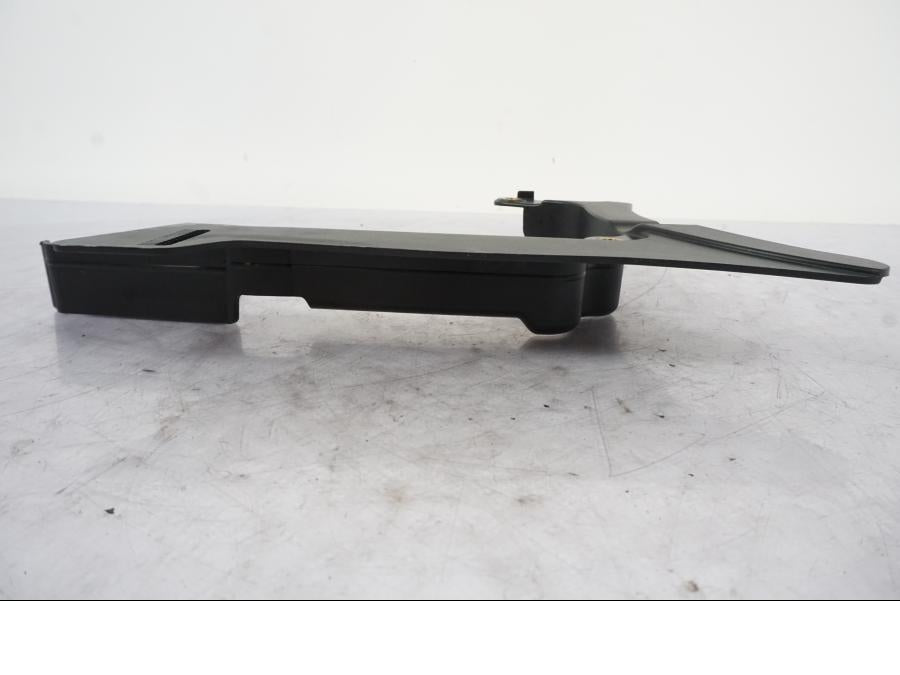 Baksidan på Remskydd från en H-D Softail Sport Glide FLSB -2022 motorcykel.