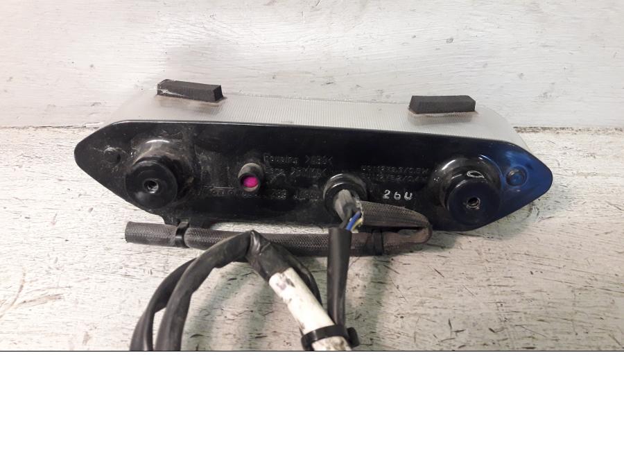 Baksidan på Baklampa från en Yamaha YZF 1000 R1 -2003 motorcykel.