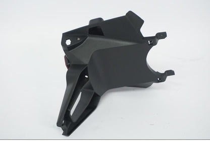 Snett uppifrån på Skylthållare från en BMW R 1250 GS -2022 motorcykel.