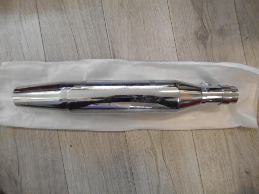 Framsidan på Ljuddämpare från en H-D Sportster 883 XL -2009 motorcykel.