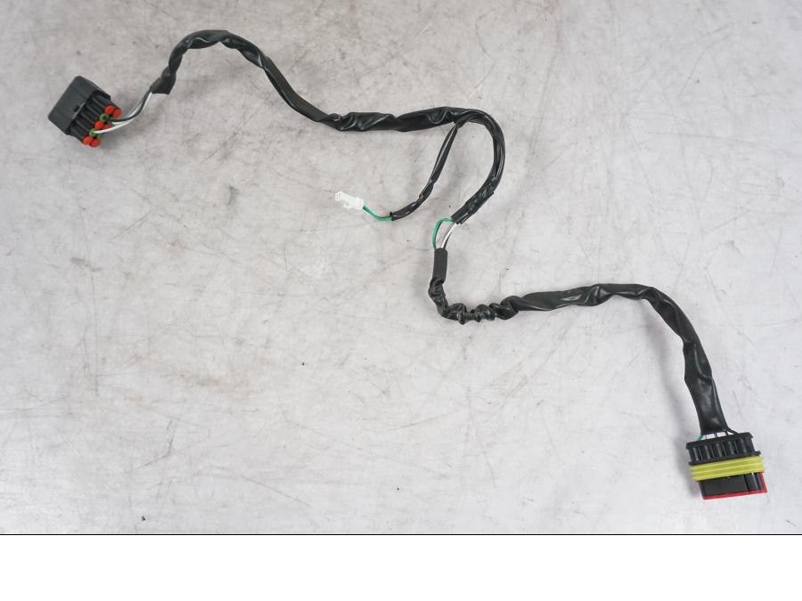 Framsidan på Kablage från en Ducati Multistrada V4 -2024 motorcykel.