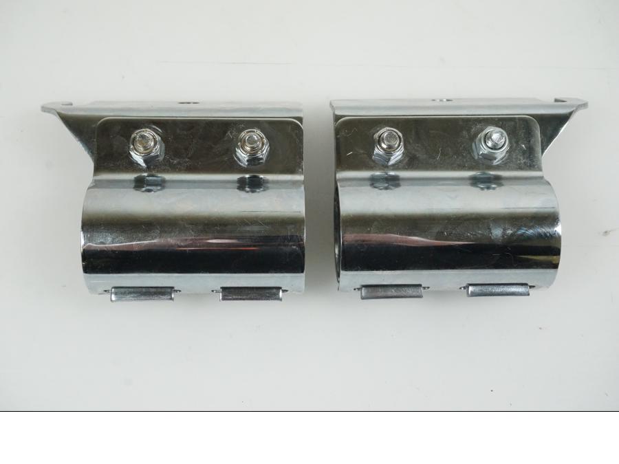 Vänster sida på Strålkastarfäste från en H-D Harley diverse -2024 motorcykel.