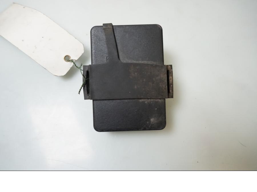 Framsidan på CDI / ECU från en Honda CBR 125 R -2004 motorcykel.