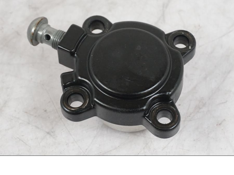 Framsidan på Kopplingslavcylinder från en BMW K 1600 GTL -2015 motorcykel.