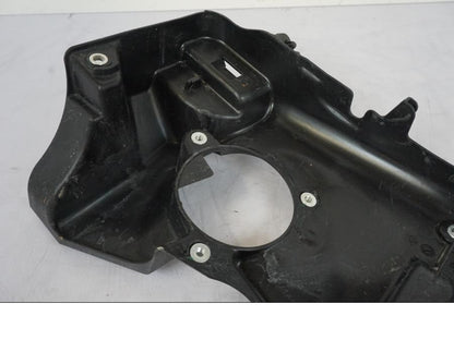 Snett uppifrån på Vattenkylfläktfäste från en Honda VFR 1200 -2010 motorcykel.