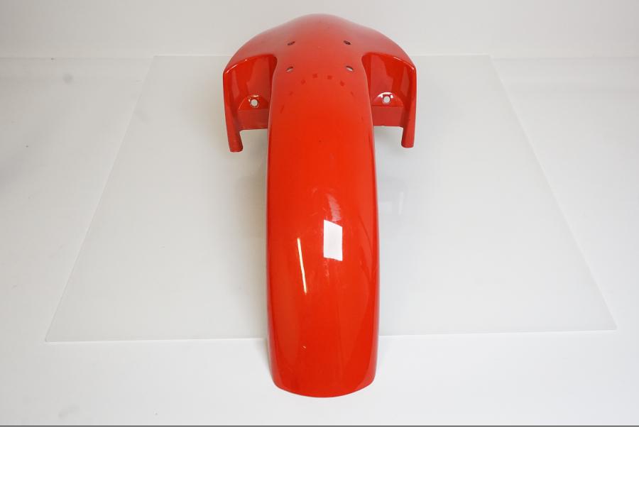 Vänster sida på Framskärm från en Suzuki DR 650 -1991 motorcykel.